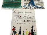 Trois livres sont posés sur une table ; on y voit un dessin.