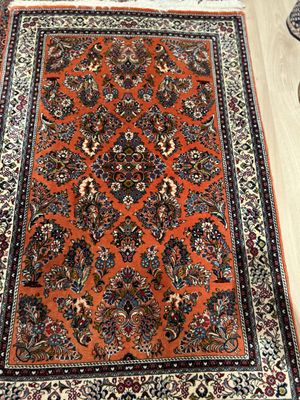 Tapis Iran saroukh ancien fond rouge 150 x 100