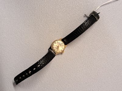 Montre de dame à boitier en or 18K 750 millièmes, cadran à f… - Photo 1