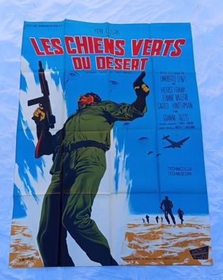 affiche française du film « Les Chiens verts du désert »