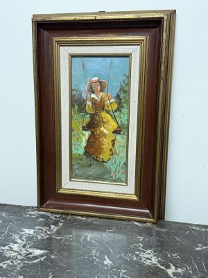 tableau représentant une femme en robe jaune tenant un oiseau dans la main