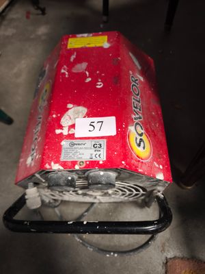 Petit chauffage rouge SOVELOR C3 état moyen (30 cm)