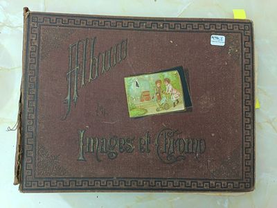 Chromos et images Album 36x26 cm, 35 pages. Quelques pages a…