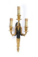 Suite de quatre appliques à trois bras de lumière feuillagés… (photo 3)