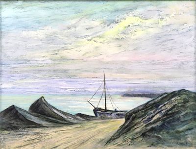tableau représentant un bateau sur une plage, avec des montagnes en arrière-plan