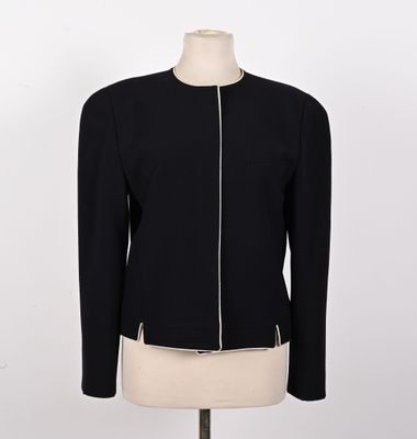 Louis FERAUD. Veste bleu marine à coupe droite en viscose à …