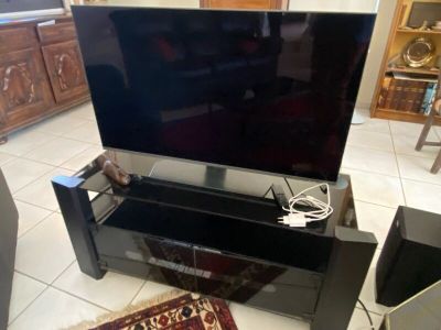 Ecran TV plat