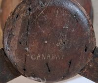 GUERIDON en acajou, le fût cannelé terminé par un piètement … (photo 5)