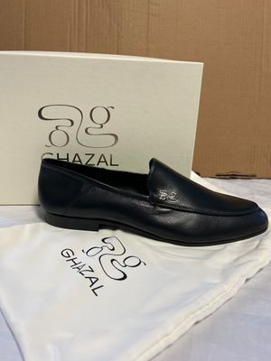 1 Paire de mocassins de la marque GHAZAL - modèle Mocassin