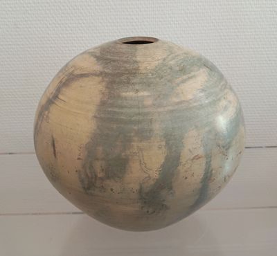 Loul COMBRES (né en 1937) Vase boule en céramique