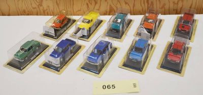 Presse Roumaine – Ensemble de 10 véhicules DACIA au 1/43°