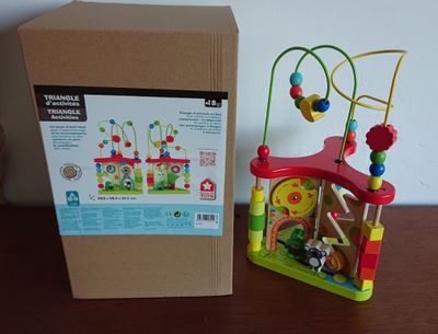 Triangle d'activités en bois HOUSE OF TOYS, dès 18 mois - NE…