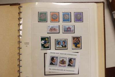 2 Album « Safe » LUXEMBOURG quasi complet de 1954 à 1992 don…