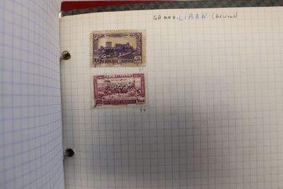 3 classeurs des colonies principalement avant indépendance