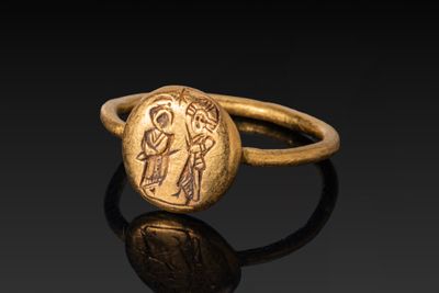 Bague Byzantine EN OR À Haute Teneur EN Carats Avec Christ E…