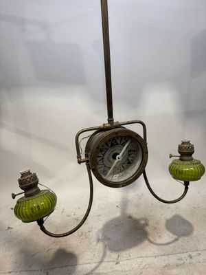 Luminaire de billard en laiton orné de deux bras de lumière …