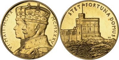 an image of a gold sovereign coin with a castle in the background
