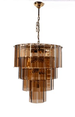 lustre en forme de lustre, en verre et en laiton