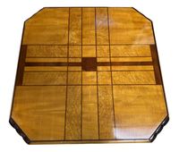 Table à jeu à incrustations géométriques, vers 1930-1940 (photo 3)