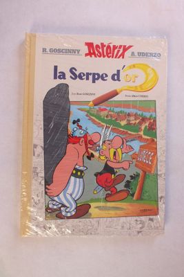 On voit ici la couverture du livre *Astery la sere d'o*