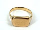 yellow gold signet ring with a rectangular signet in the middle