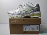 asics gel - kayano 4 running shoe in a box
