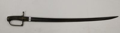Beau sabre de hussard, belle monture laiton à une branche pl…