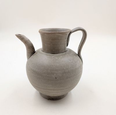 CHINE - Dynastie Song (960-1279) Pichet en grès porcelaineux…