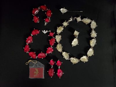 CECILE et JEANNE - Photo 1