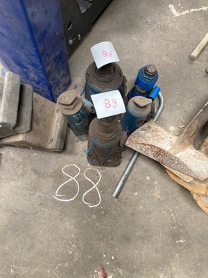 a lot of tools that are sitting on the ground