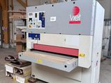 l'image d'une machine installée dans un entrepôt