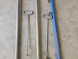 trois outils qui traînent par terre