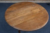 Table à abattant à allonges en bois naturel reposant sur qua… (photo 2)