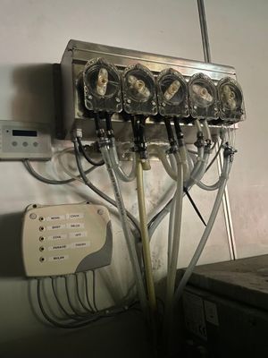 système de diffusion de produits professionnels pour les m…