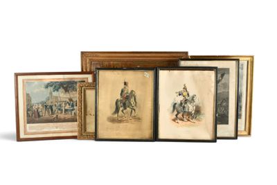 trois photos encadrées représentant des hommes à cheval et un cheval mené par un homme