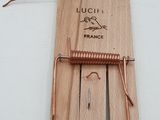 a mousetrace with a mousetrace attached to it