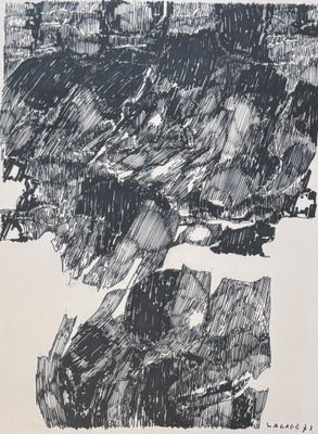 une image représentant un dessin en noir et blanc d'une chaîne de montagnes