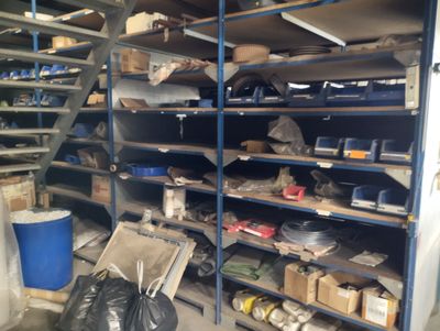 Stock de pièces détachées : entrainements, poulies à rainures, poulies - Photo 1