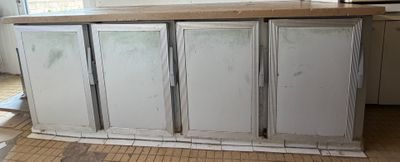 une image d'une cuisine en cours de rénovation