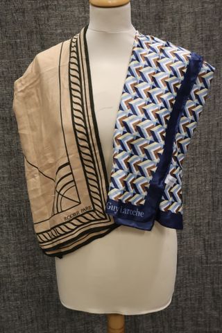 Guy LAROCHE : foulard en soie RODIER, foulard, 