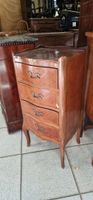 Commode marquetée à trois tiroirs. (photo 3)