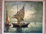 une peinture de deux bateaux dans l'eau