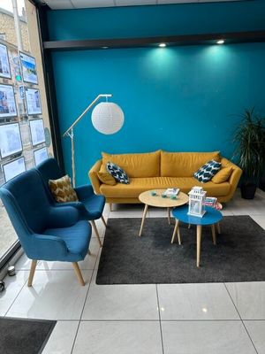 canapé tissu jaune 1 fauteuil bleu - Photo 1