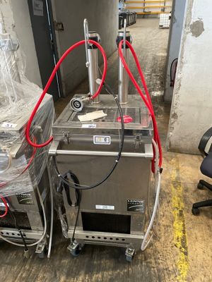 Pompe à bière autonome mobile LENNE type BERG FIESTA V300 STANDARD