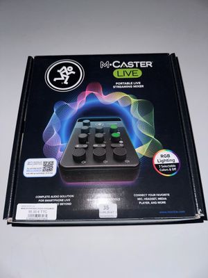 Table de mixage mobile pour streaming MACKIE M-CASTER LIVE. - Photo 1