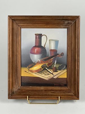 un tableau représentant une guitare et un vase posés sur une table