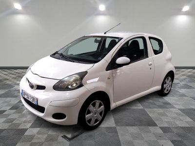 TOYOTA - AYGO 1.0 VVT-I - ES - Mise en service: 02/04/2010