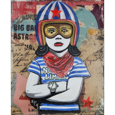 tableau représentant une femme portant un casque et un bandana orné d'une étoile rouge