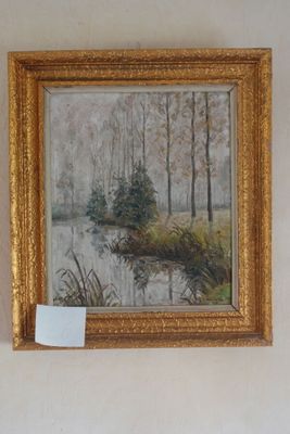 une photo d'un tableau accroché au mur