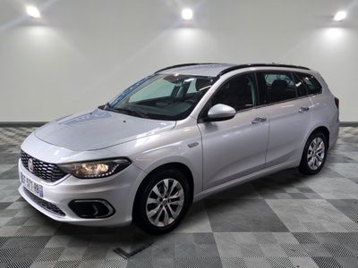 Fiat - Tipo Station Wagon 1.3 Multijet 95 CH Start/Stop Easy…